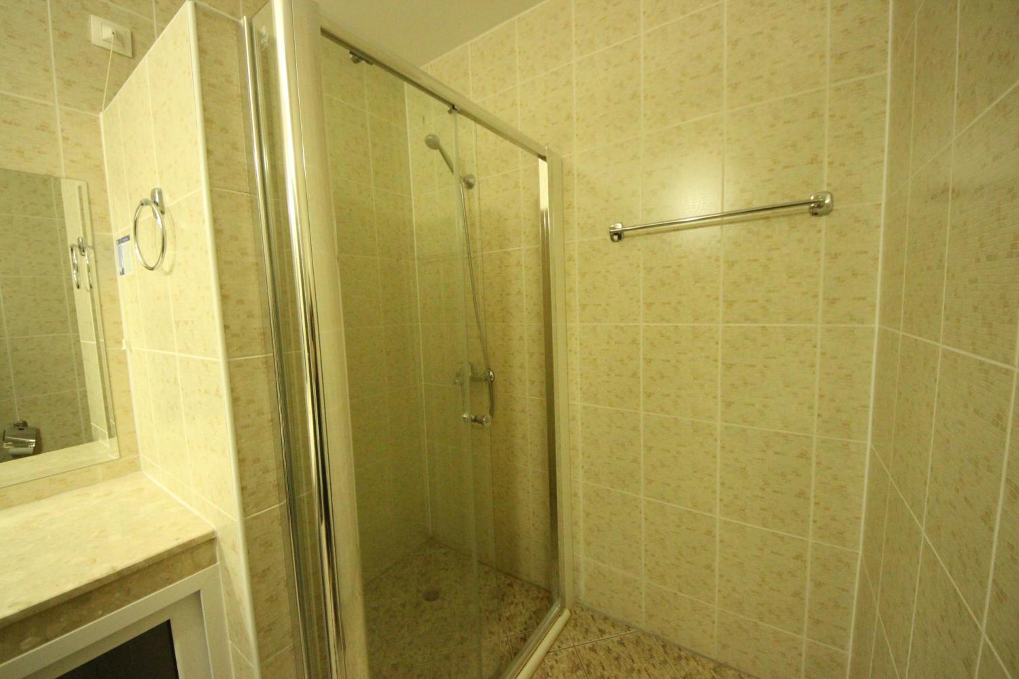 Menada Apartments in Grand Hotel Sveti Vlas Kamer foto