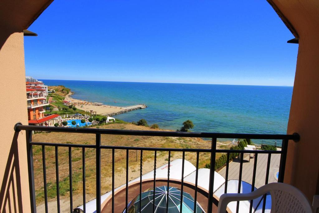 Menada Apartments in Grand Hotel Sveti Vlas Kamer foto